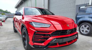 Lamborghini Urus in Bandar Bukit Raja, SGR