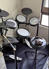 Alesis Nitro Max Electronic Drum Set