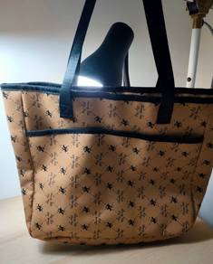 Beg Tote Coklat Hitam