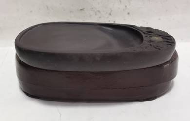 Danxi's famous dragon-shaped inkstone 丹溪著名的龙形砚台