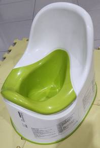 Toilet seat