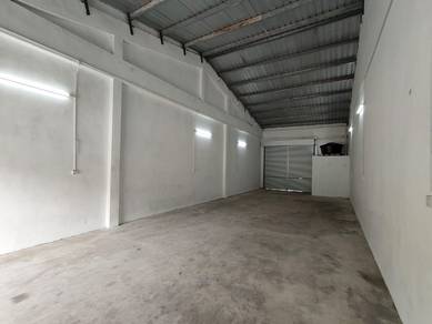 Retail space For Rent in Bukit Beruntung,SGR