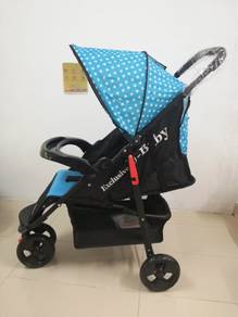 Baby stroller . 3 wheel stroller