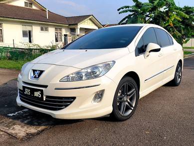 Peugeot 408 THP in Johor Bahru, JHR