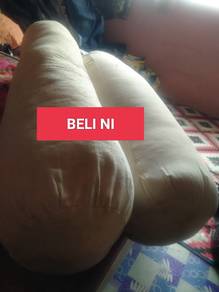bantal peluk