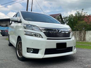 2014 Toyota Vellfire X