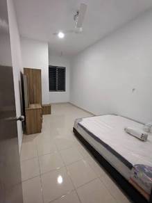 Room in Kuantan, PHG