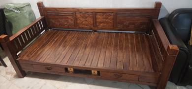 Day Bed