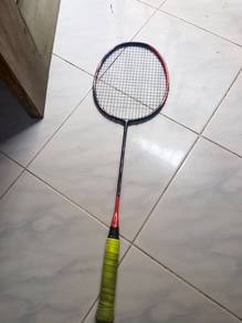 Raket yonex astrox 77 pro