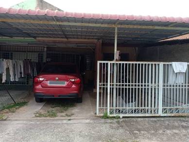 Terraced House For Sale in Tanjong Minyak,MLK