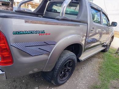 Toyota Hilux G in Kota Kinabalu, SBH
