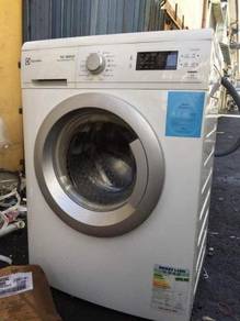 Electrolux 7kg Front Load automatic washing machin