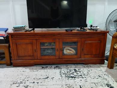 Almari kayu jati untuk dijual