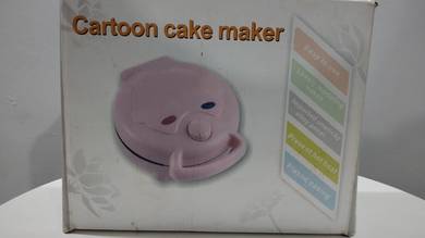 cute cake maker