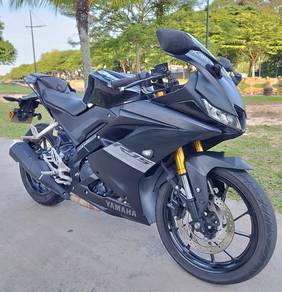 Yamaha R15