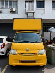 Daihatsu Gran Max Food Truck (2012) For Sale!