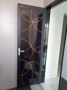 Pintu Bilik Air Aluminium Swing Door Design Corak