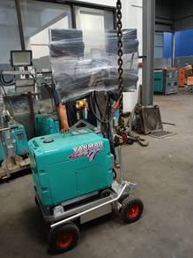 Yanmar 4x150W LED tower lights