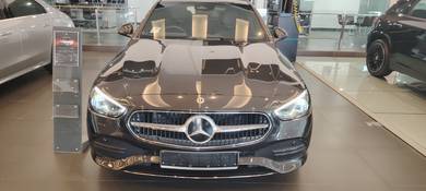 Mercedes Benz C200 200 AVANTGARDE in Setia Alam, SGR