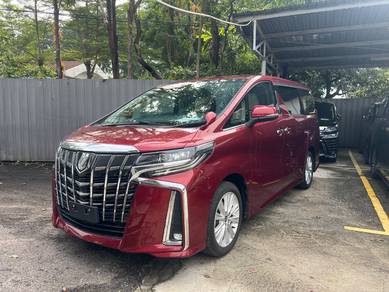 Toyota Alphard S in Damansara Kim, SGR