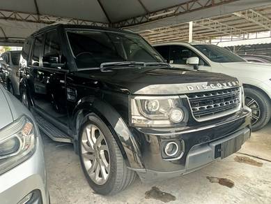 Land Rover Discovery SDV6 HSE in Kepong, KUL