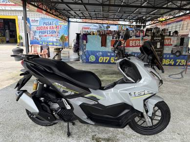Honda ADV 160