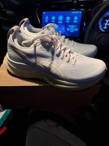 ASICS Gel Kayano 32