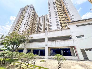 Condominium For Sale in Magna Ville Condominium