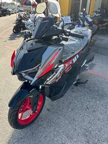 WMOTO GRIFFIN 205