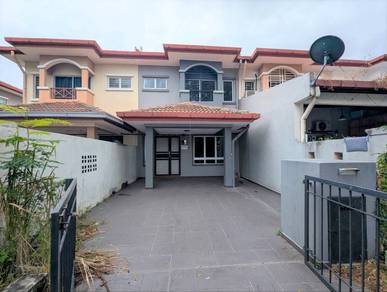2-storey Terraced House For Sale in Seri Kembangan,SGR