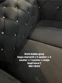 3 Sofa beserta meja kopi