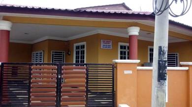 Homestay Nur Arisya, Taman Saga Mentakab