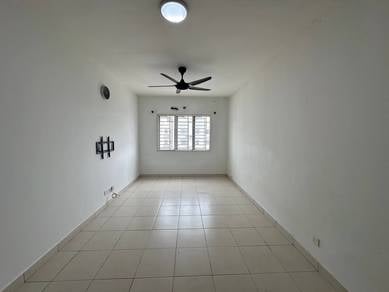 Apartment For Rent in De Bayu Apartment