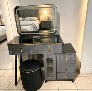 Meja Solek LED & Stool Black Edition ⚫😎