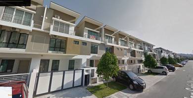 3-storey Terraced House For Sale in Setia Alam,SGR