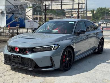 Honda Civic Type R TYPE R in Old Klang Road, KUL