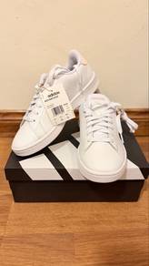 Adidas Advantage White Sneakers