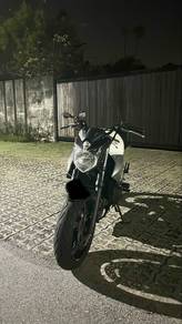 Yamaha XJ6
