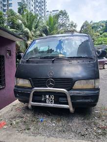 Mercedes Benz MB140D 140D in Pantai, KUL