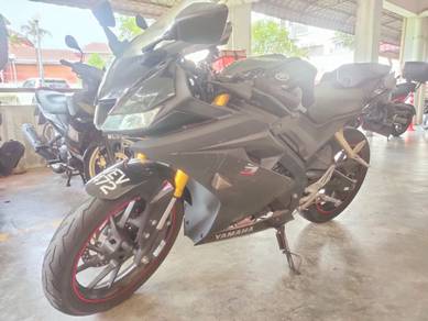 Yamaha R15