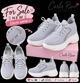 Carlo Rino Sneakers Size 36 – Brand New Never Worn