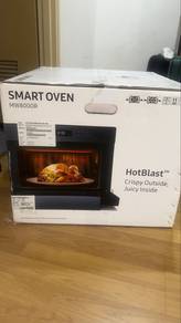 Samsung MW8000R Smart Oven for Sale ! New