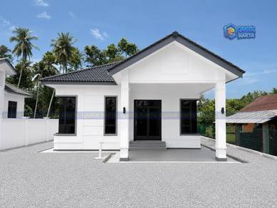 Bungalow House  in Machang,KTN