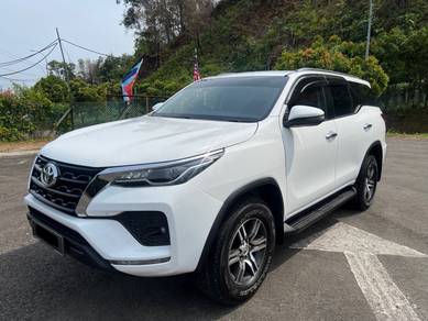 Toyota Fortuner VRZ 4X4 in Kota Kinabalu, SBH