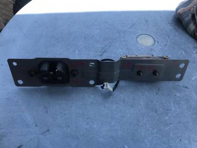 No 20-4-15 Fairlady Z33 350z Rear Lock / Actuator
