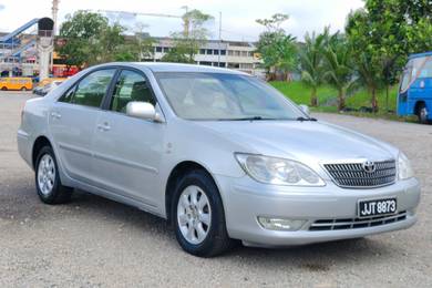 Toyota Camry E in Johor Bahru, JHR