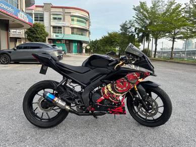 Yamaha R15