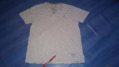 T Shirt GUESS (M)