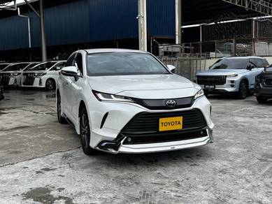 Toyota Harrier LUXURY in Johor Bahru, JHR