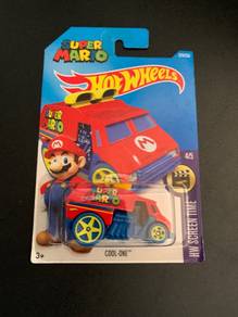 Hot Wheels Super Mario Cool-One